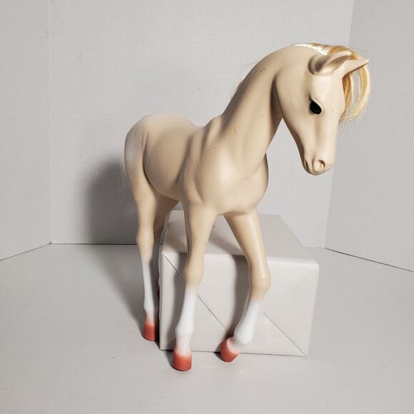 Our Generation Other - Our Generation Plastic Horse Figurine‎ Toy– Cream/Palomino with Blonde Mane 12"
